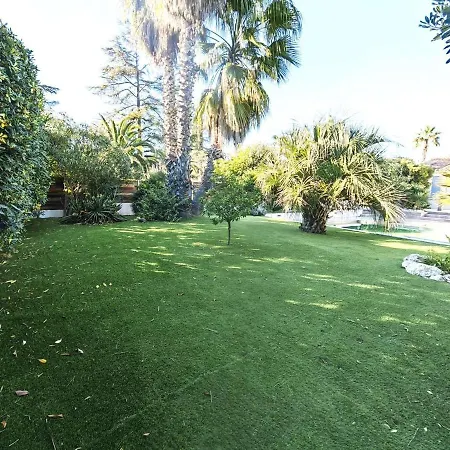 Villa Climatisee Avec Piscine, Jardin Et Parking - 8 Personnes, Proche - Fr-1-607-182 *