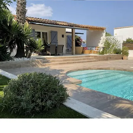 Climatisee Avec Piscine, Jardin Et Parking - 8 Personnes, Proche - Fr-1-607-182 *