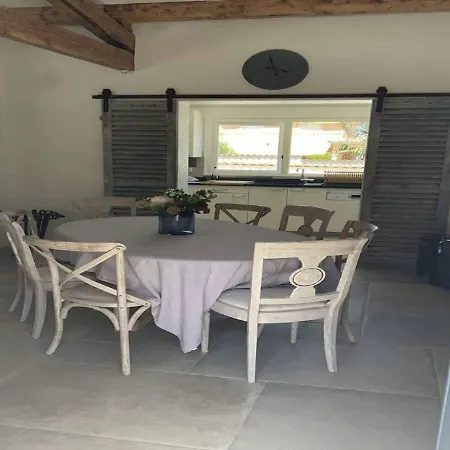 Climatisee Avec Piscine, Jardin Et Parking - 8 Personnes, Proche - Fr-1-607-182 * Agde