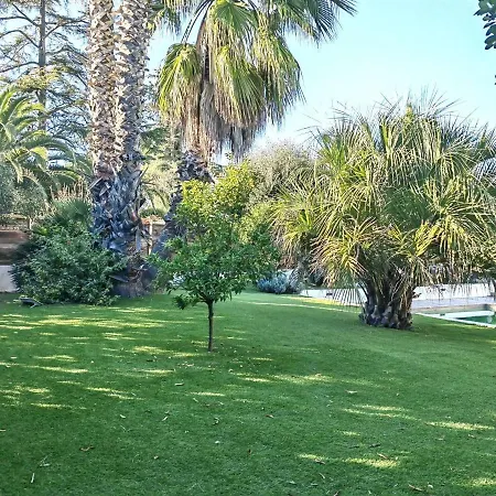 Climatisee Avec Piscine, Jardin Et Parking - 8 Personnes, Proche - Fr-1-607-182 Willa